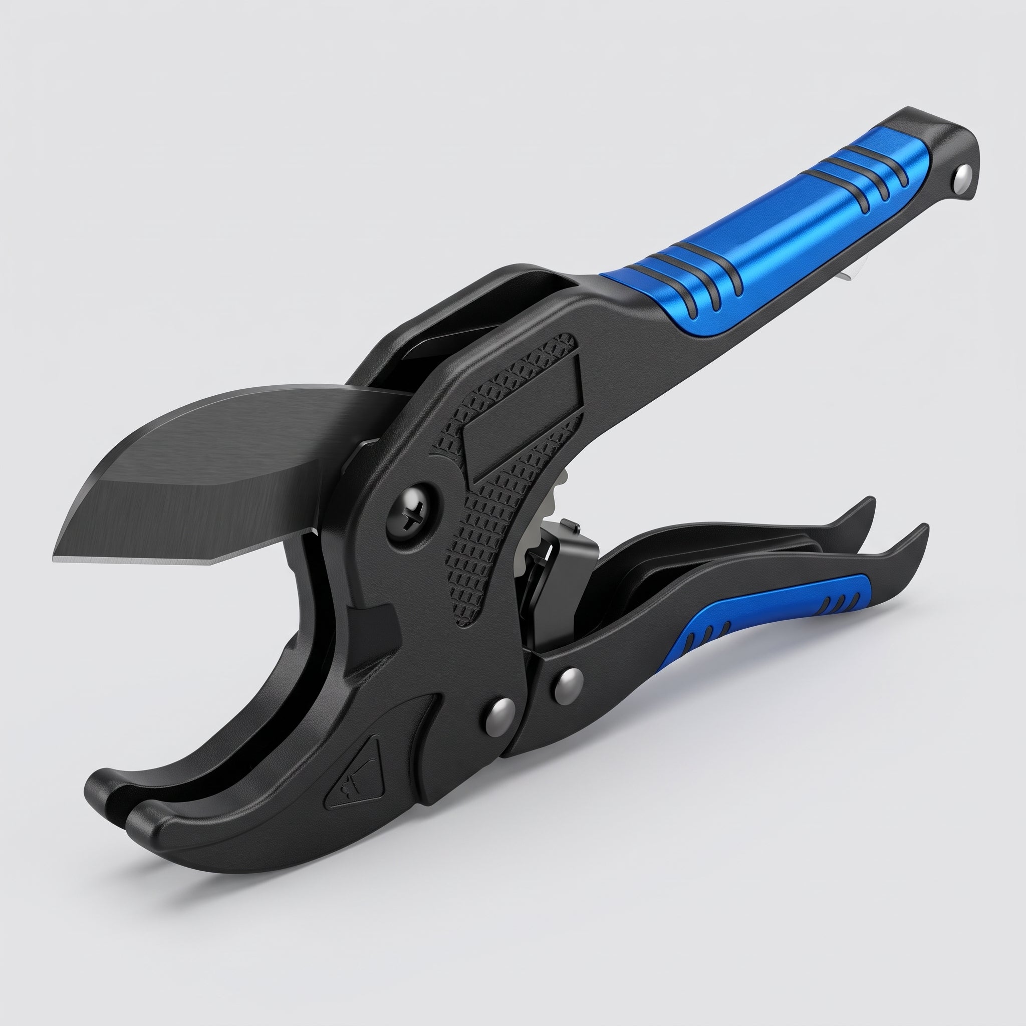 Heavy-Duty Plastic Pipe Cutting Tool